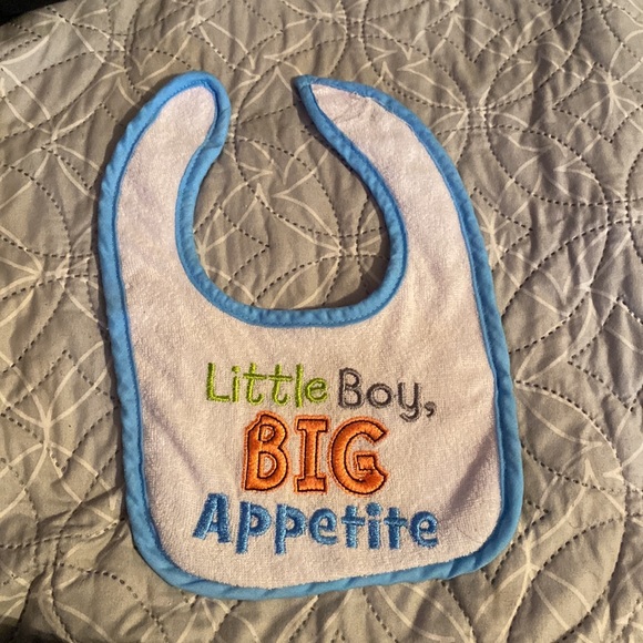 Bibs - Picture 3 of 4